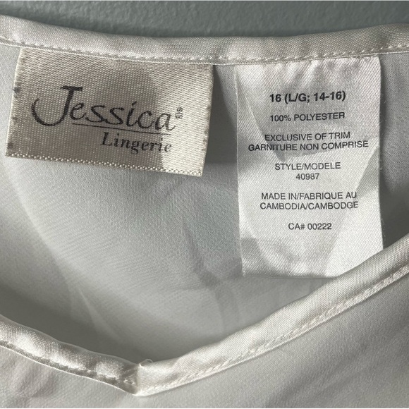 Vintage White Sheer Flower Embroidered Nightie Large - Picture 10 of 12